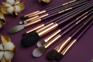 Fioletowy Zestaw Pędzli do Makijażu (12 pędzli) | Soroka Makeup