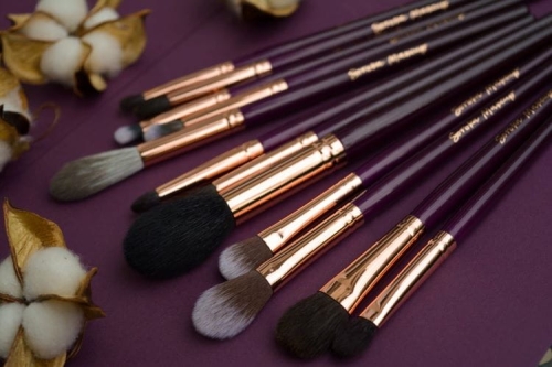 zestaw-pedzli-do-makijazu-soroka-fioletowa-kolekcja.jpg